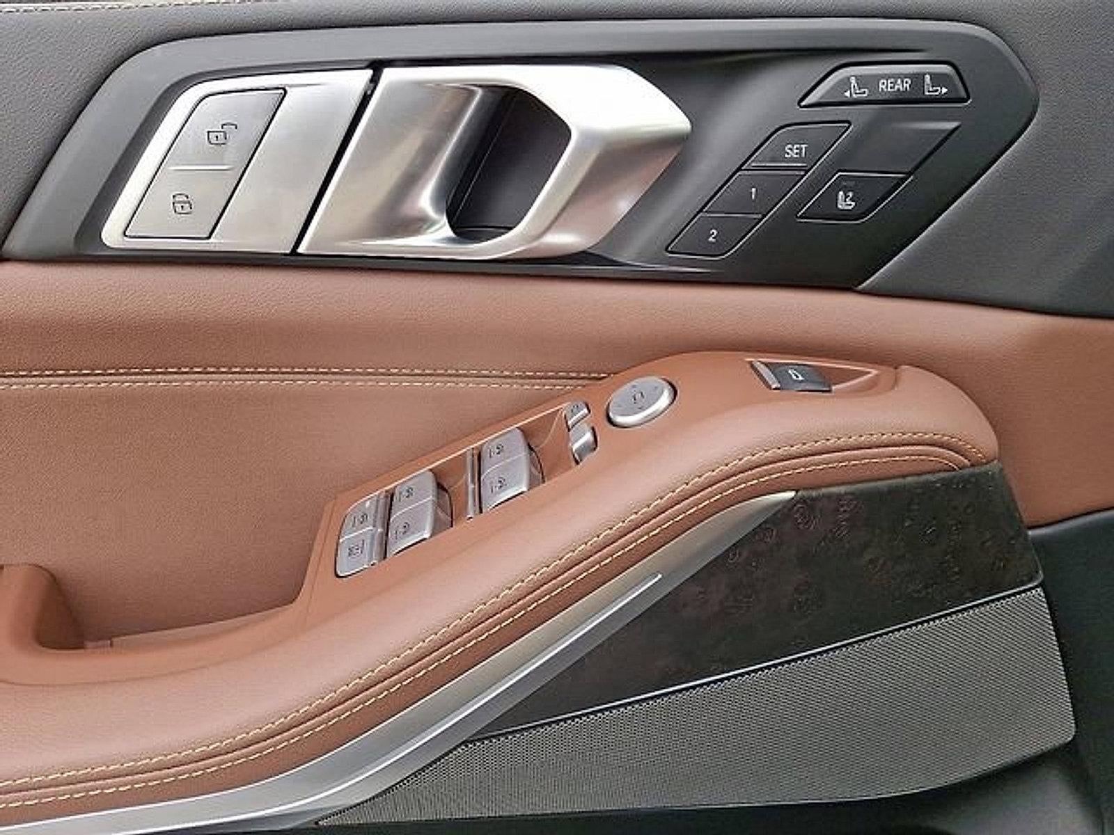 2026 BMW X7 xDrive40i Sports Activity Vehicle
