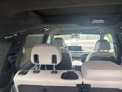 2024 BMW X7 xDrive40i Sports Activity Vehicle