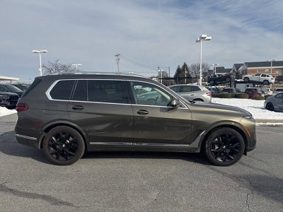 2023 BMW X7 xDrive40i Sports Activity Vehicle