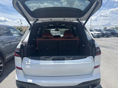2026 BMW X7 xDrive40i Sports Activity Vehicle