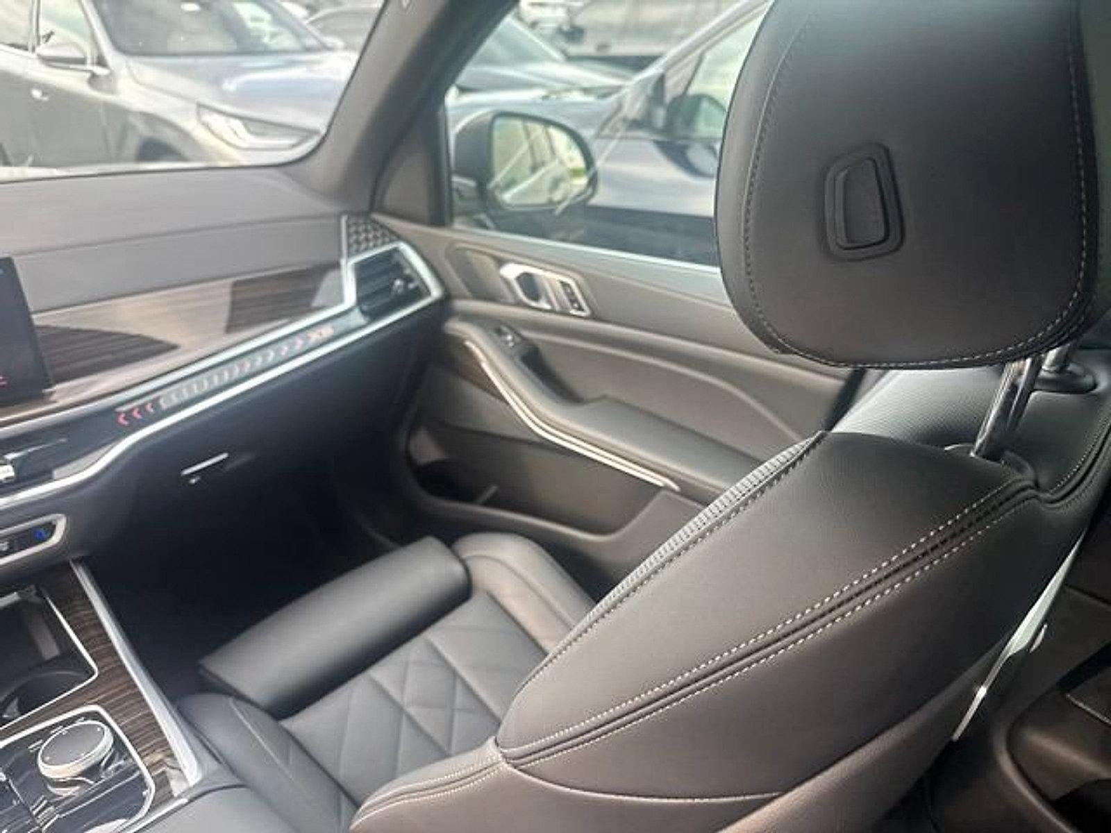 2025 BMW X5 xDrive40i Sports Activity Vehicle