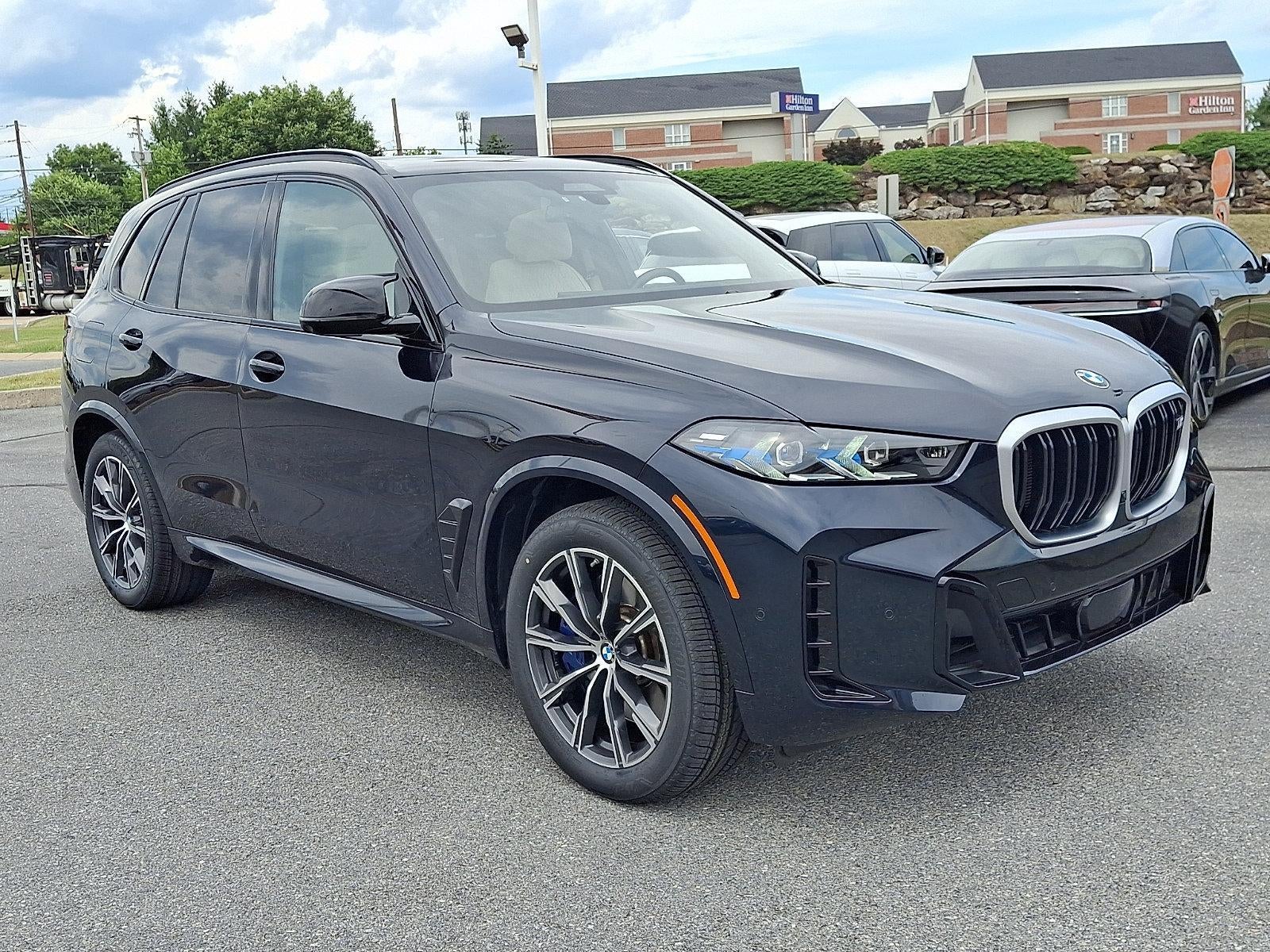 2024 BMW X5 M60i Sports Activity Vehicle