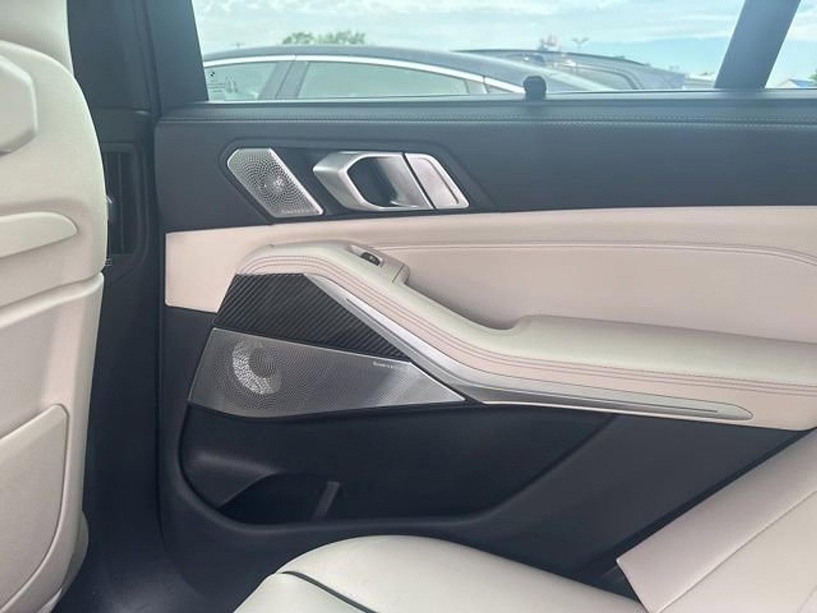 2025 BMW X5 M60i Sports Activity Vehicle