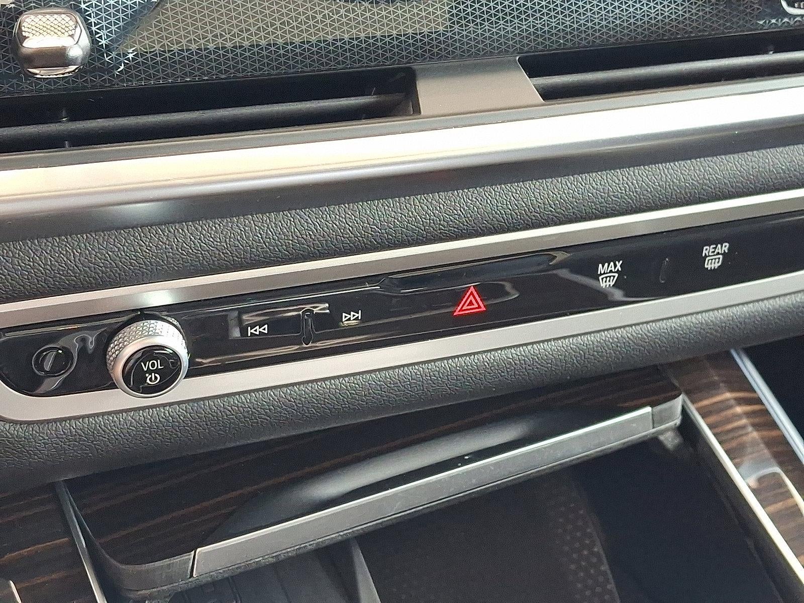 2025 BMW X5 xDrive50e Plug-In Hybrid