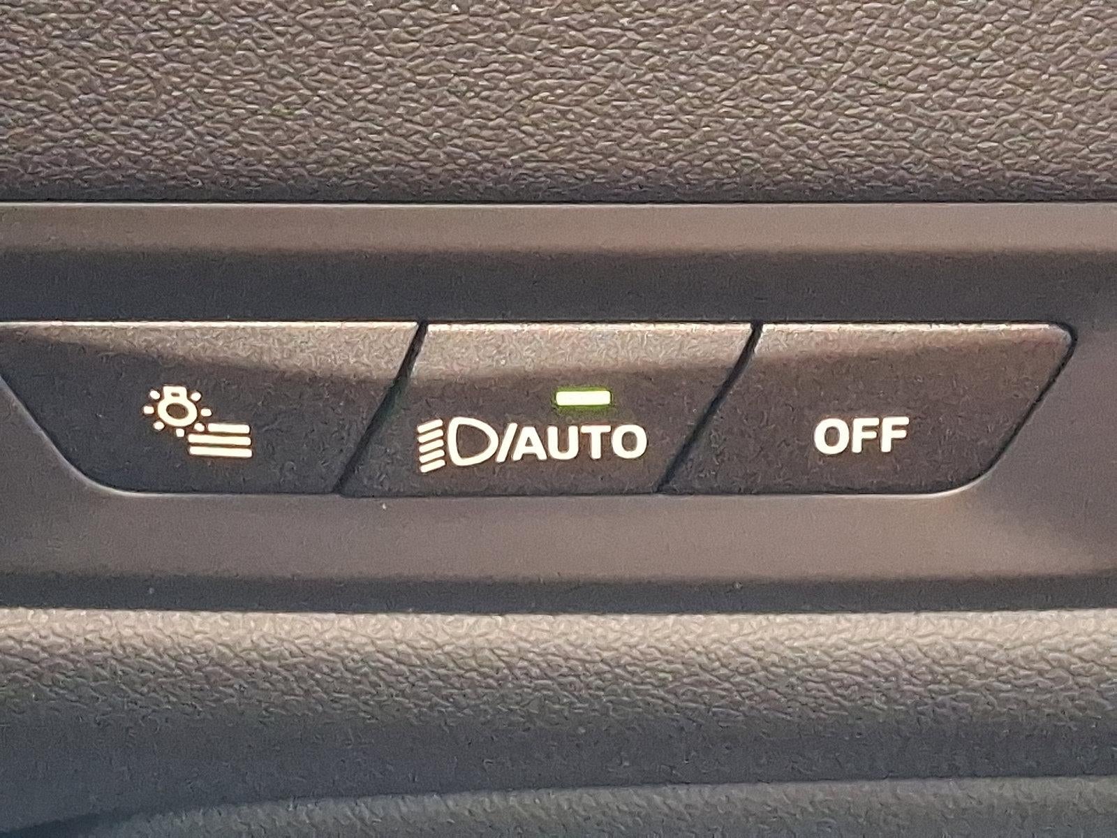 2025 BMW X5 xDrive50e Plug-In Hybrid