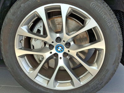 2025 BMW X5 xDrive50e Plug-In Hybrid