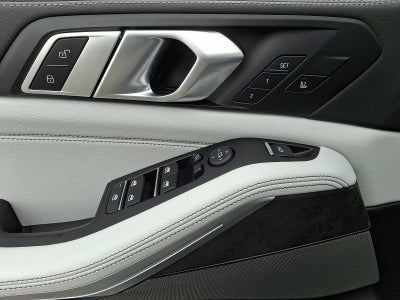 2025 BMW X5 xDrive50e Plug-In Hybrid