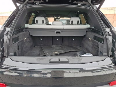 2025 BMW X5 xDrive50e Plug-In Hybrid