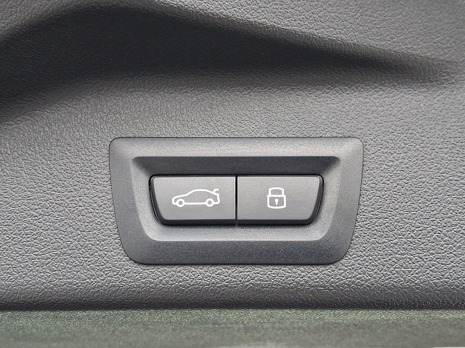 2025 BMW X5 xDrive50e Plug-In Hybrid