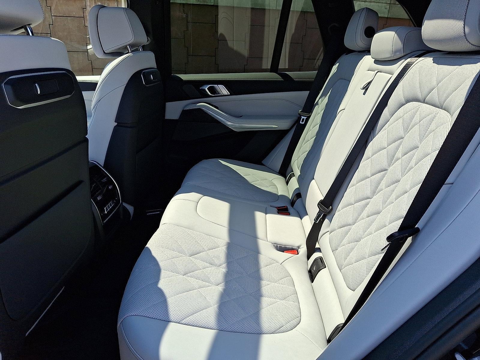 2025 BMW X5 xDrive50e Plug-In Hybrid