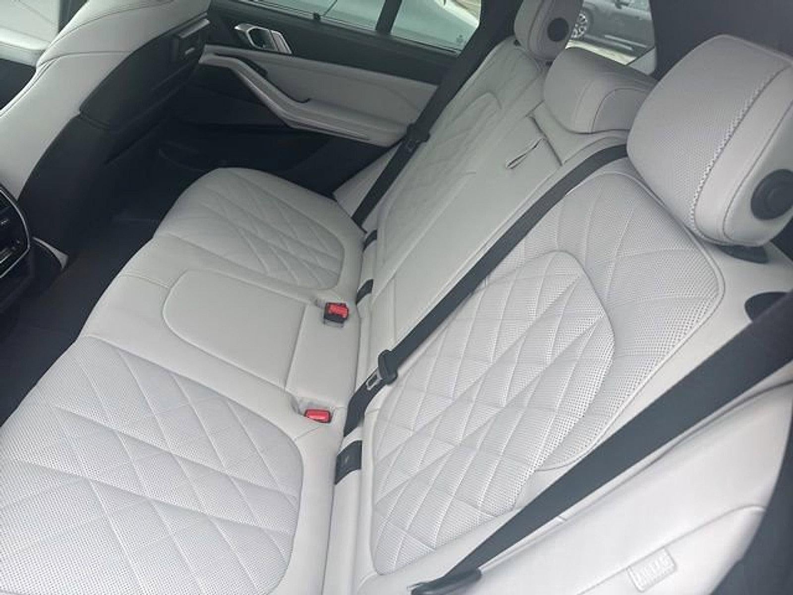 2023 BMW X5 xDrive45e Plug-In Hybrid