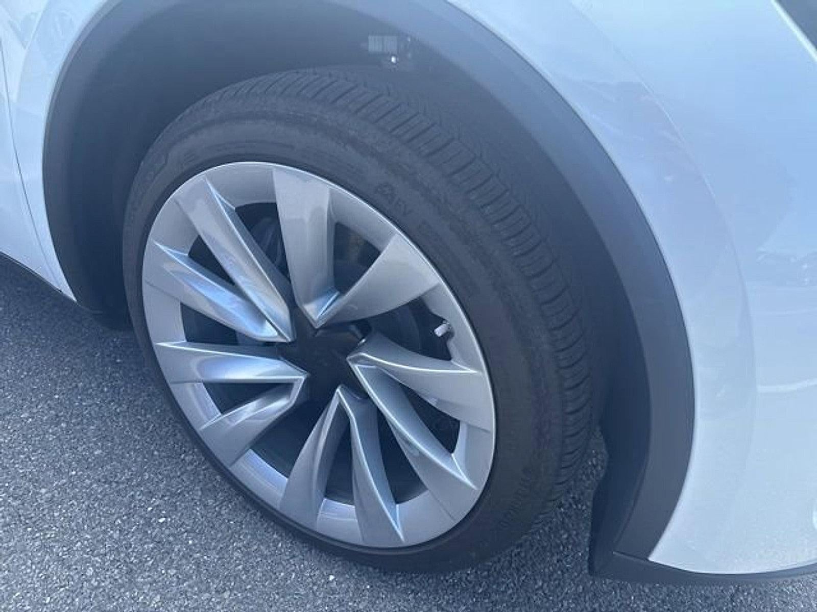 2026 Tesla Model Y Premium RWD