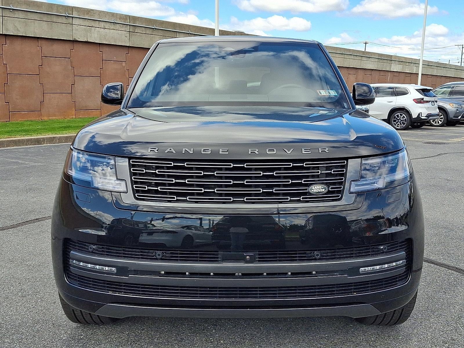 2025 Land Rover Range Rover P400 SE LWB 7 Seat