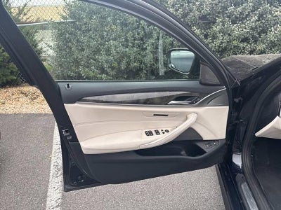 2023 BMW 530e xDrive Plug-In Hybrid