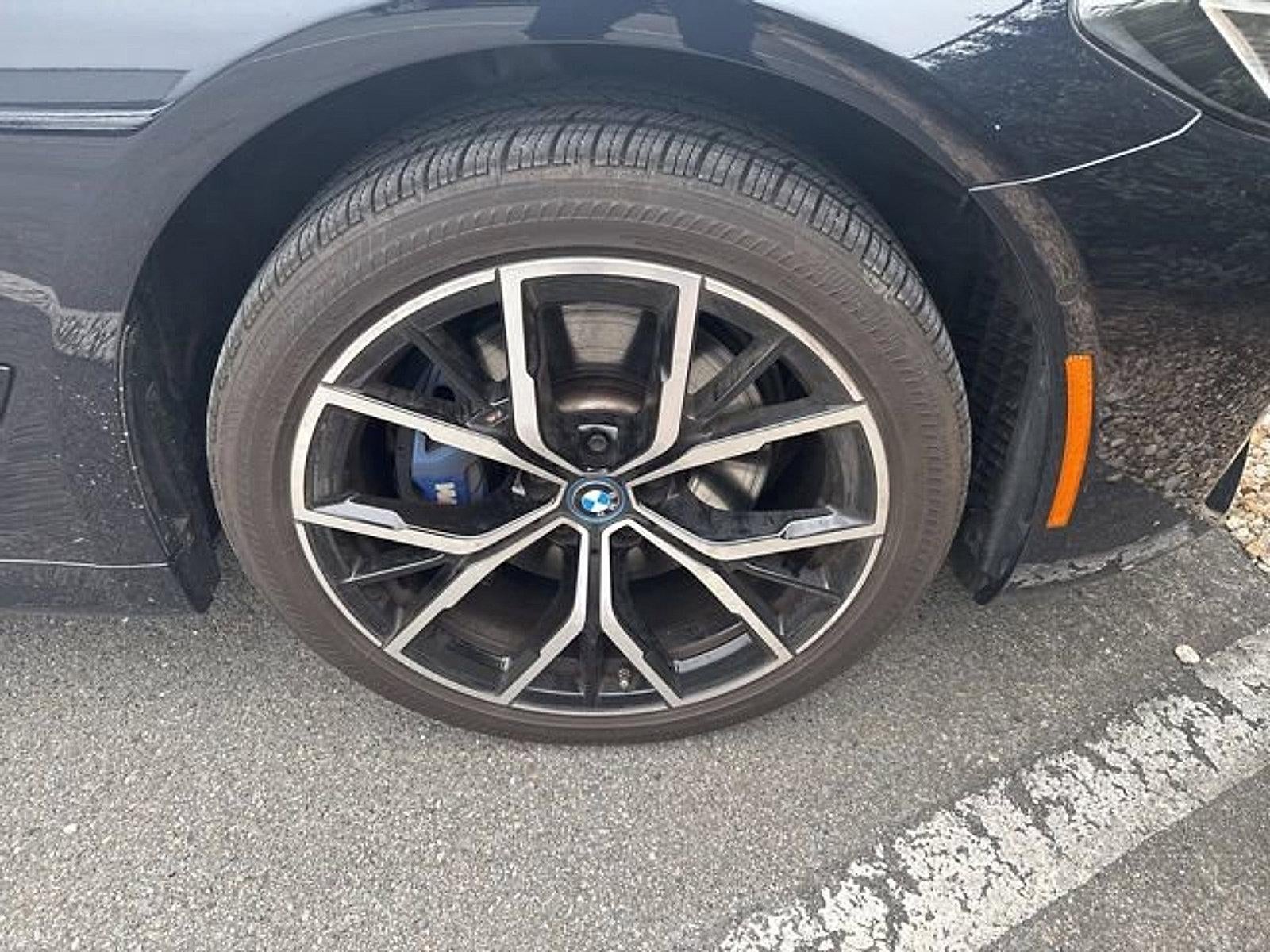 2023 BMW 530e xDrive Plug-In Hybrid