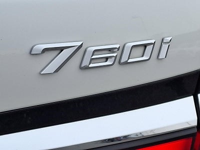 2023 BMW 760i xDrive Sedan