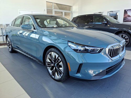 2026 BMW 530i xDrive Sedan