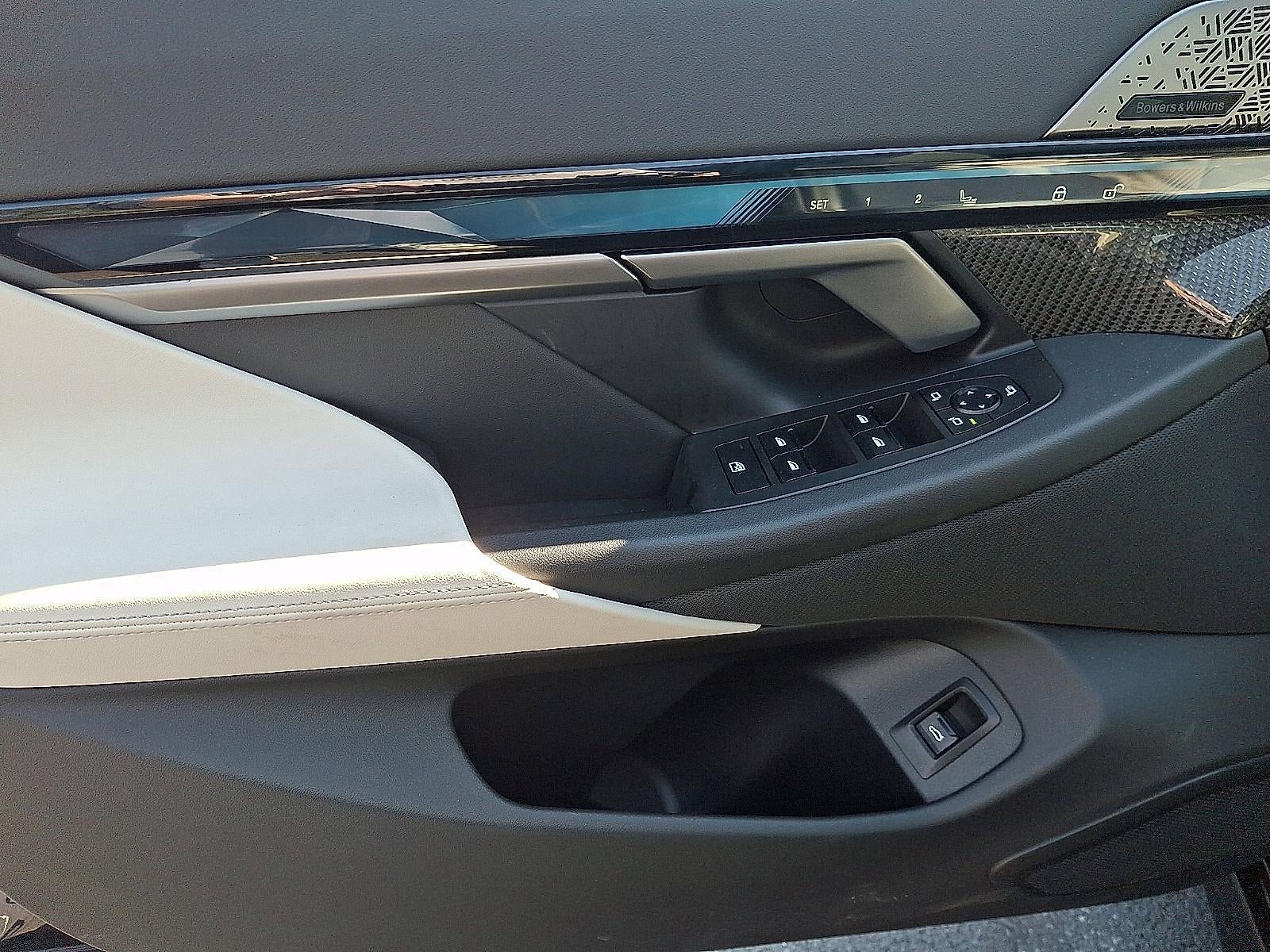 2024 BMW i5 M60 Sedan