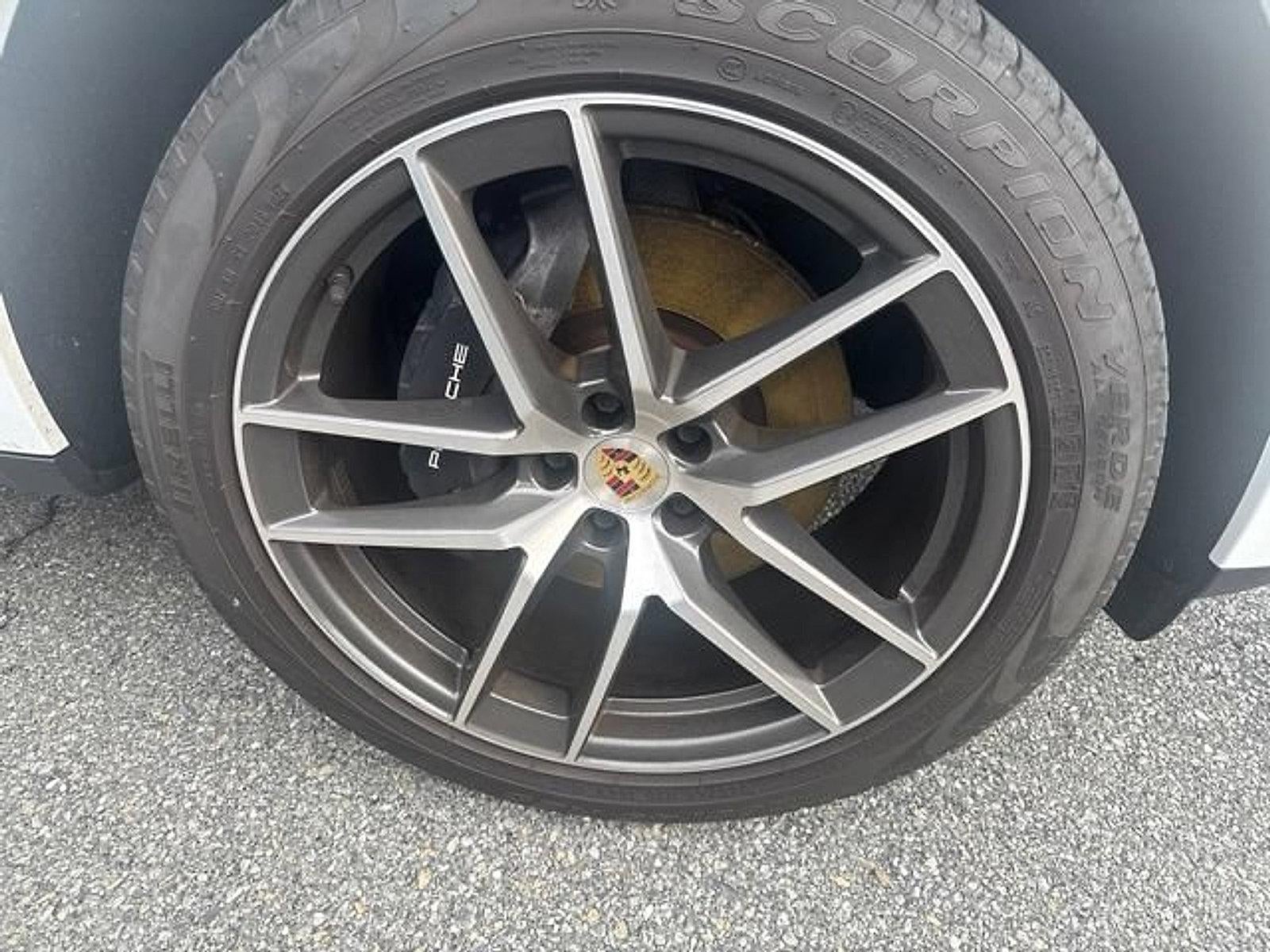 2024 Porsche Macan AWD