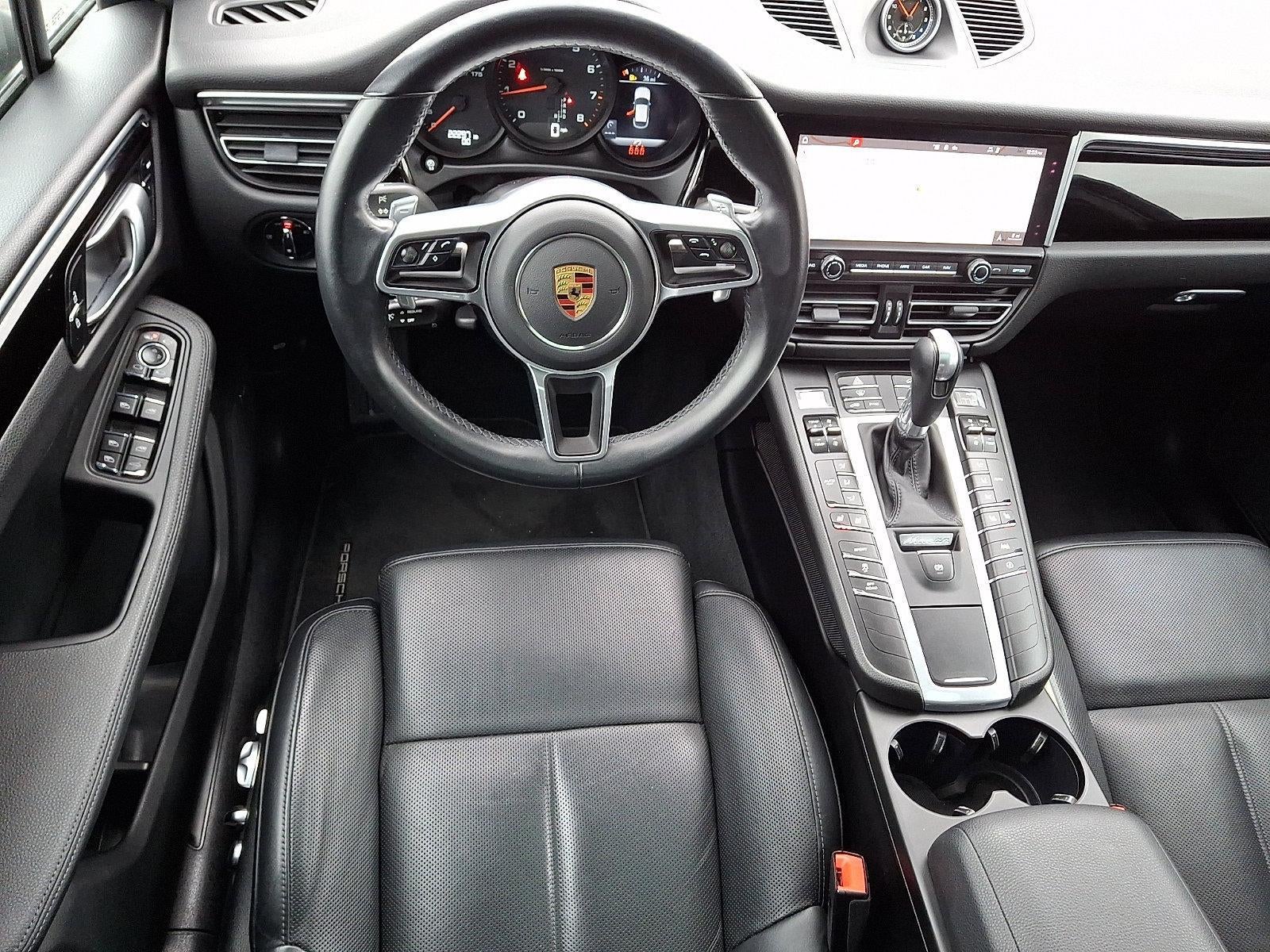 2021 Porsche Macan AWD