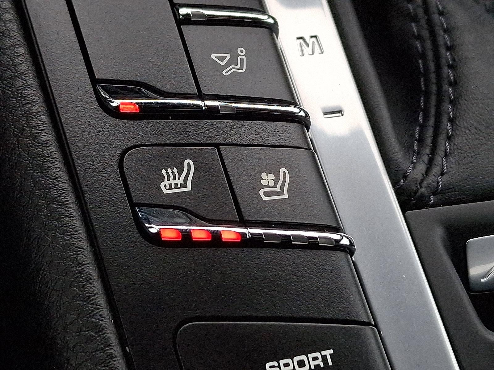 2021 Porsche Macan AWD