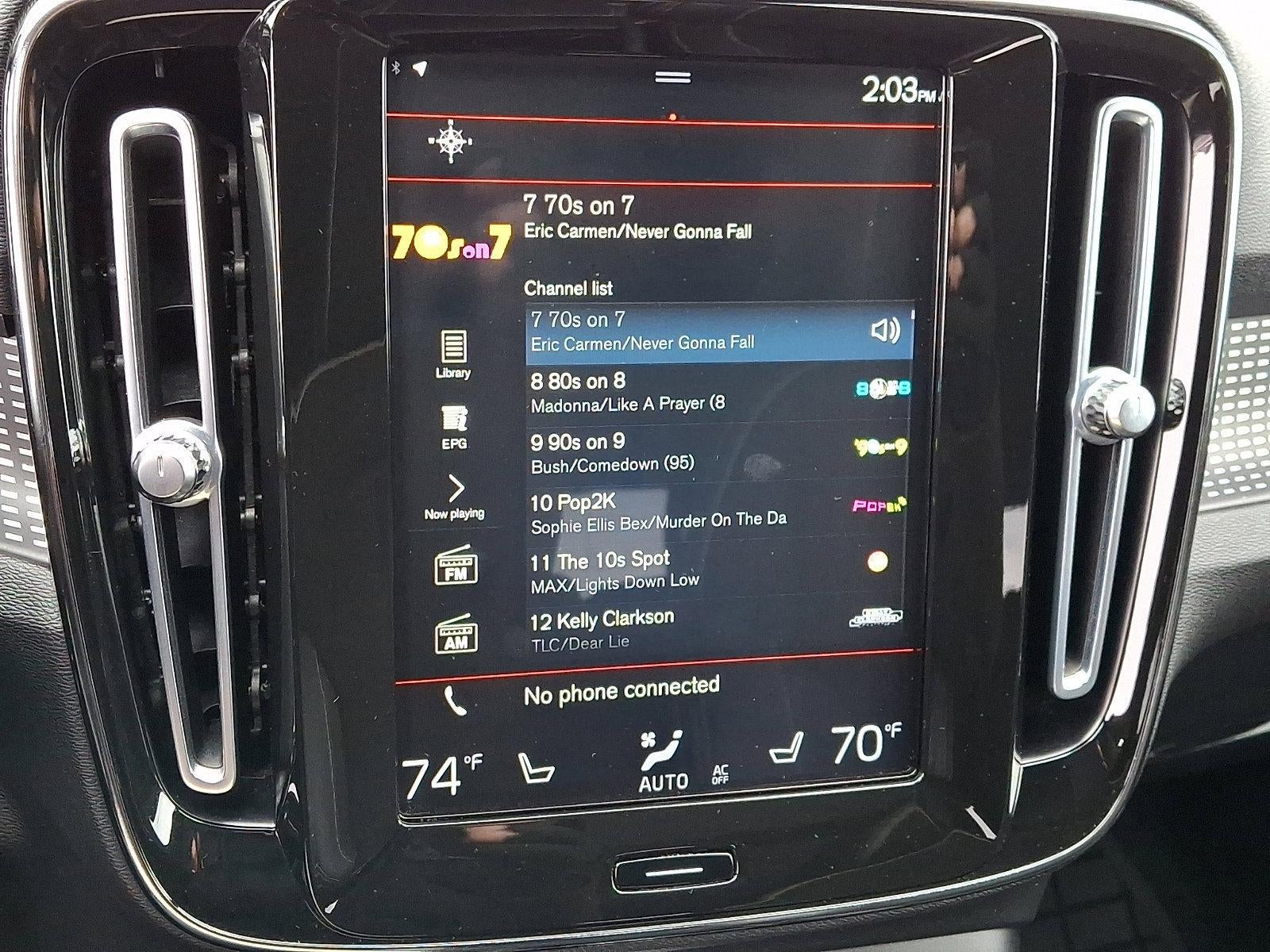 2021 Volvo XC40 T5 AWD R-Design