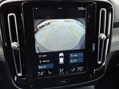 2021 Volvo XC40 T5 AWD R-Design