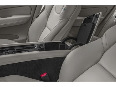 2019 Volvo XC60 T6 AWD Momentum