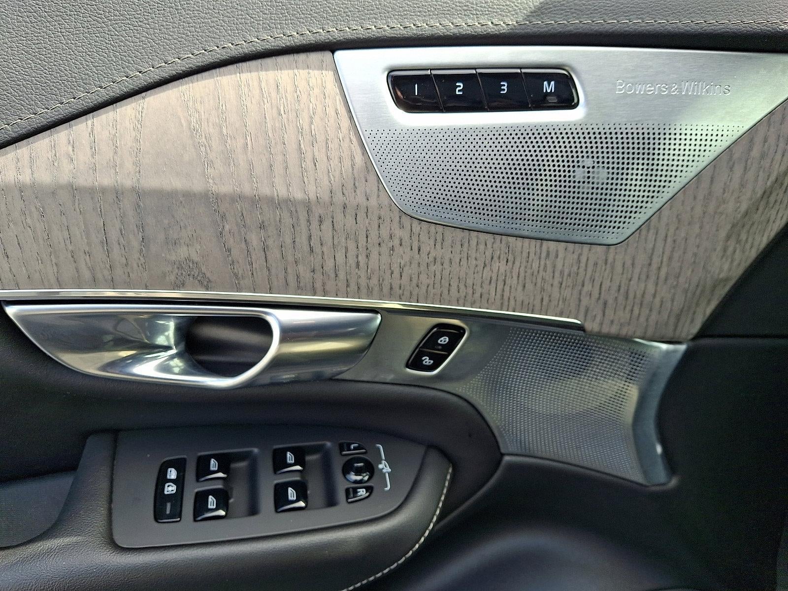 2022 Volvo XC90 Recharge Plug-In Hybrid T8 eAWD PHEV Inscription 7P