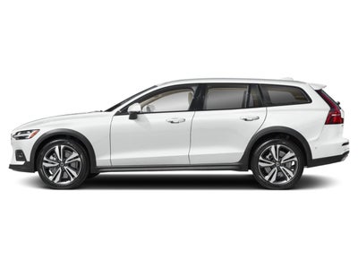 2024 Volvo V60 Cross Country B5 AWD Plus