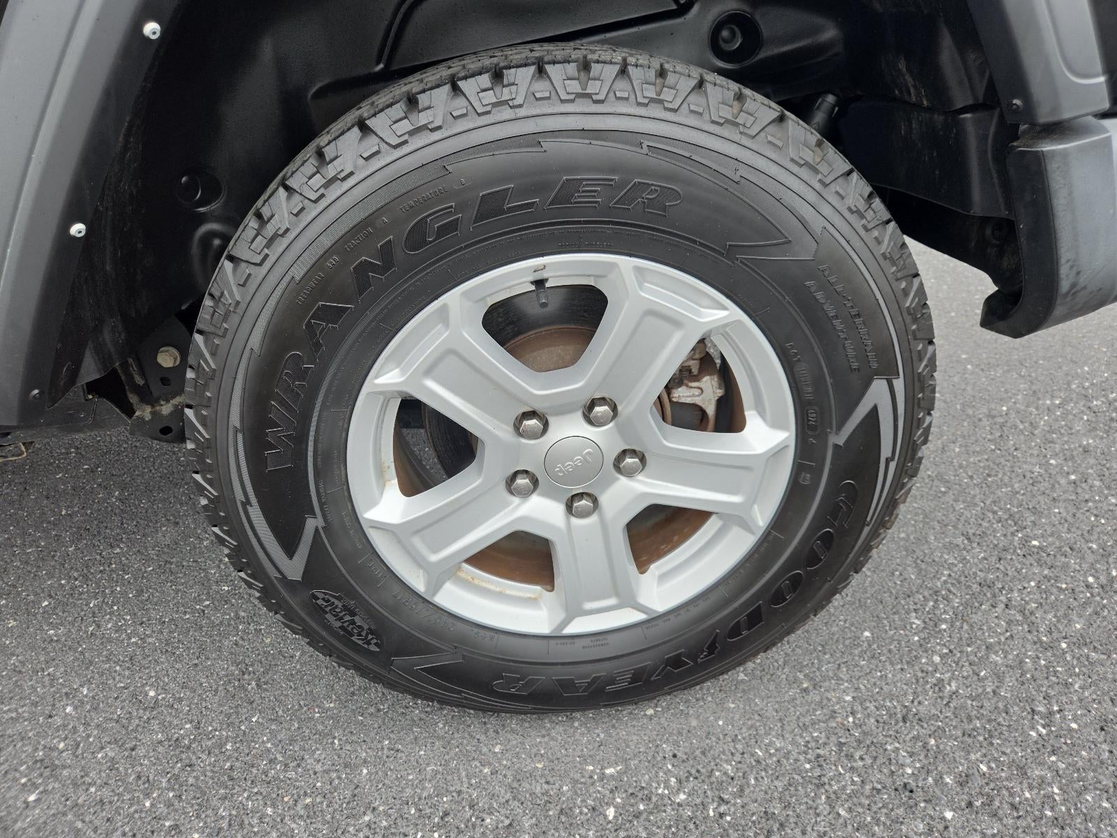 2021 Jeep Wrangler Sport S 4x4