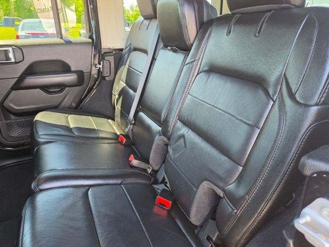 2022 Jeep Wrangler Unlimited Sahara Altitude 4x4