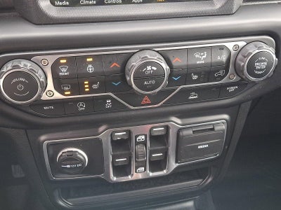 2021 Jeep Wrangler Unlimited Sahara Altitude 4x4