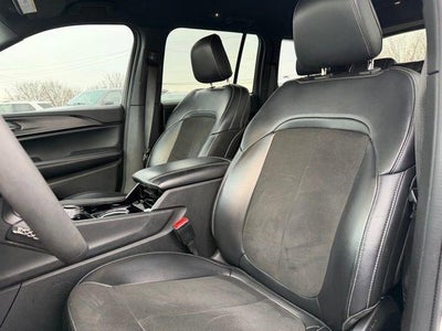 2023 Jeep Grand Cherokee Altitude 4x4