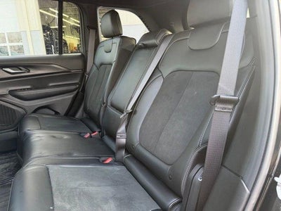 2025 Jeep Grand Cherokee Altitude X 4x4