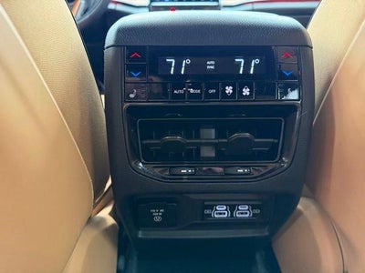 2024 Jeep Grand Cherokee Summit 4x4