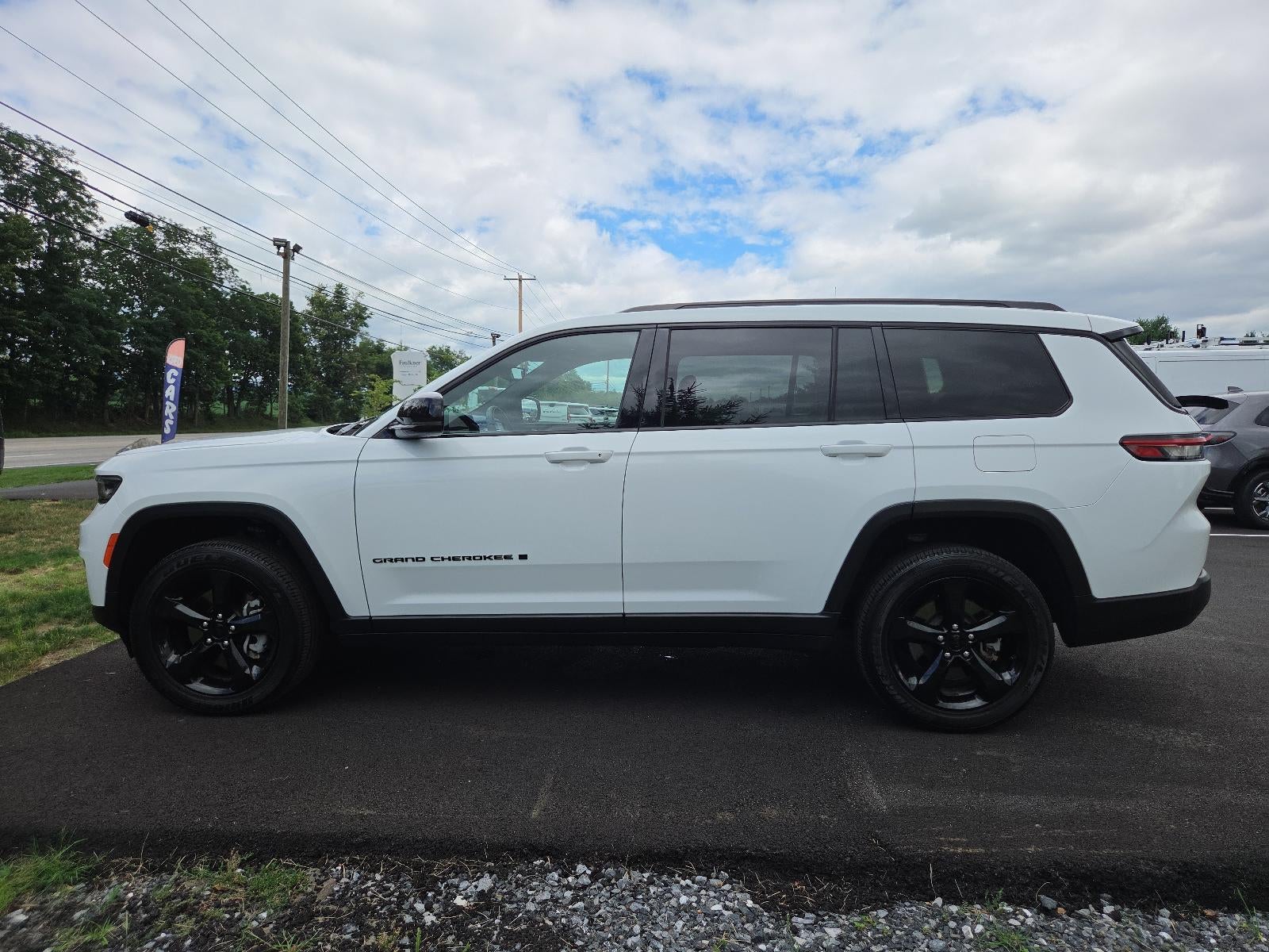 2023 Jeep Grand Cherokee L Altitude 4x4