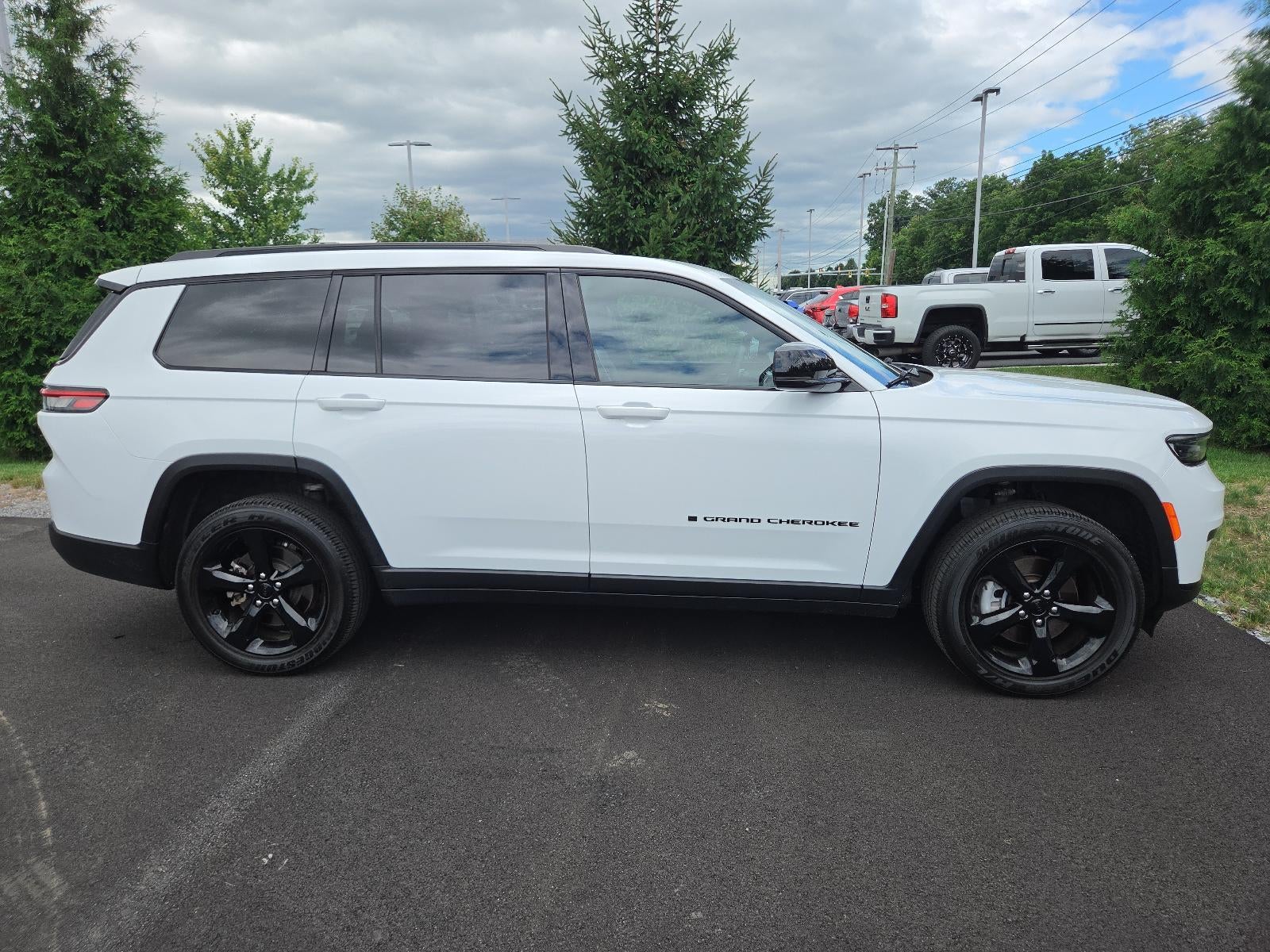 2023 Jeep Grand Cherokee L Altitude 4x4