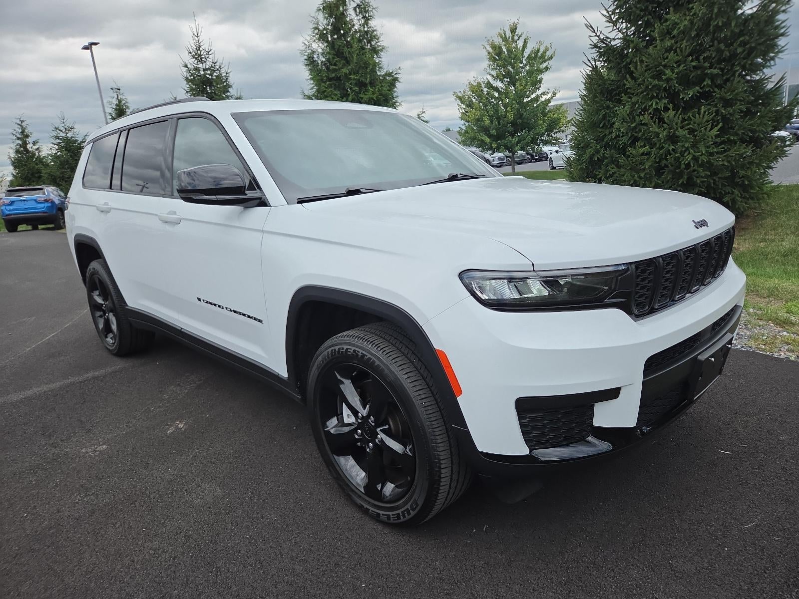 2023 Jeep Grand Cherokee L Altitude 4x4