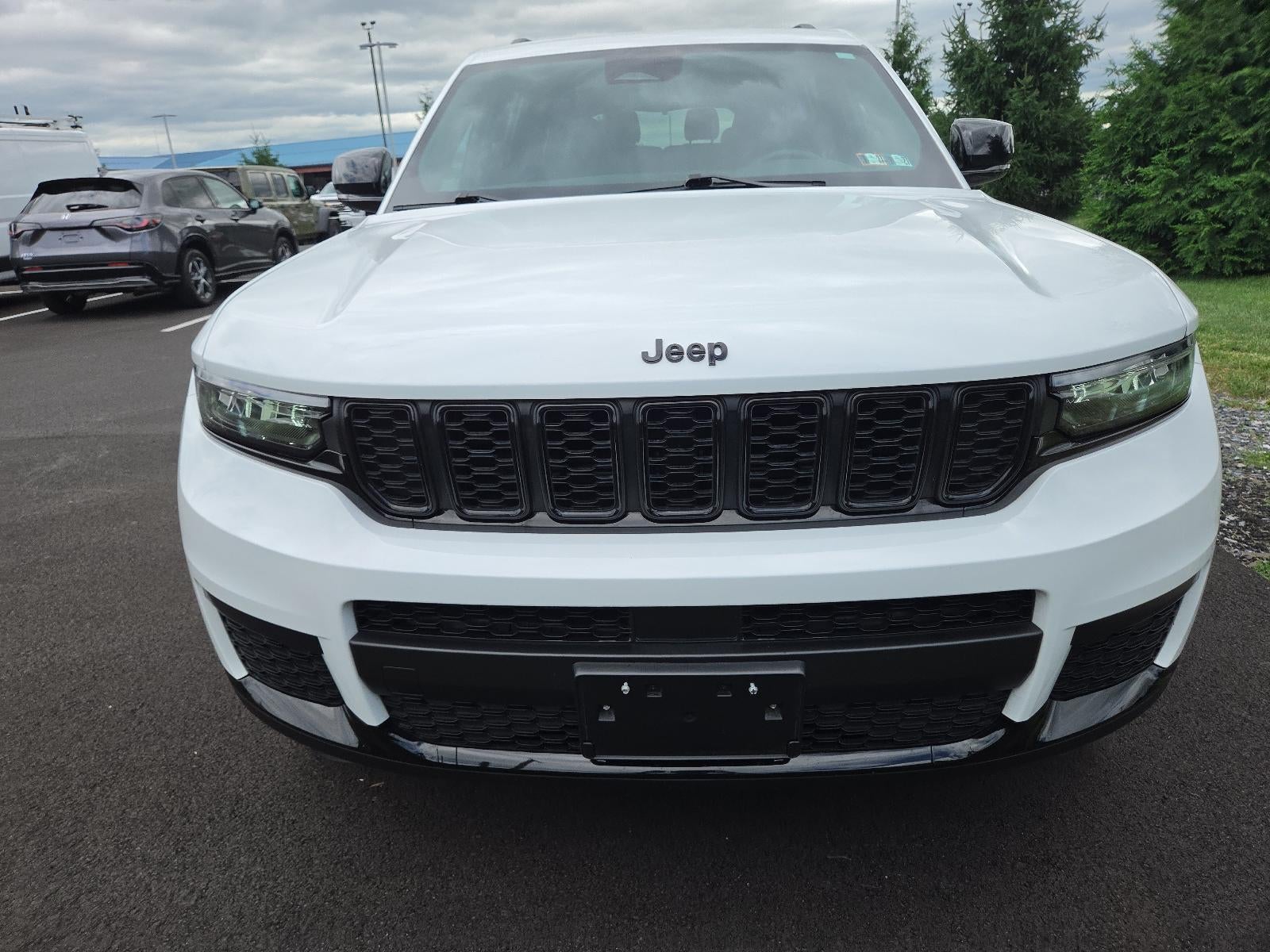 2023 Jeep Grand Cherokee L Altitude 4x4