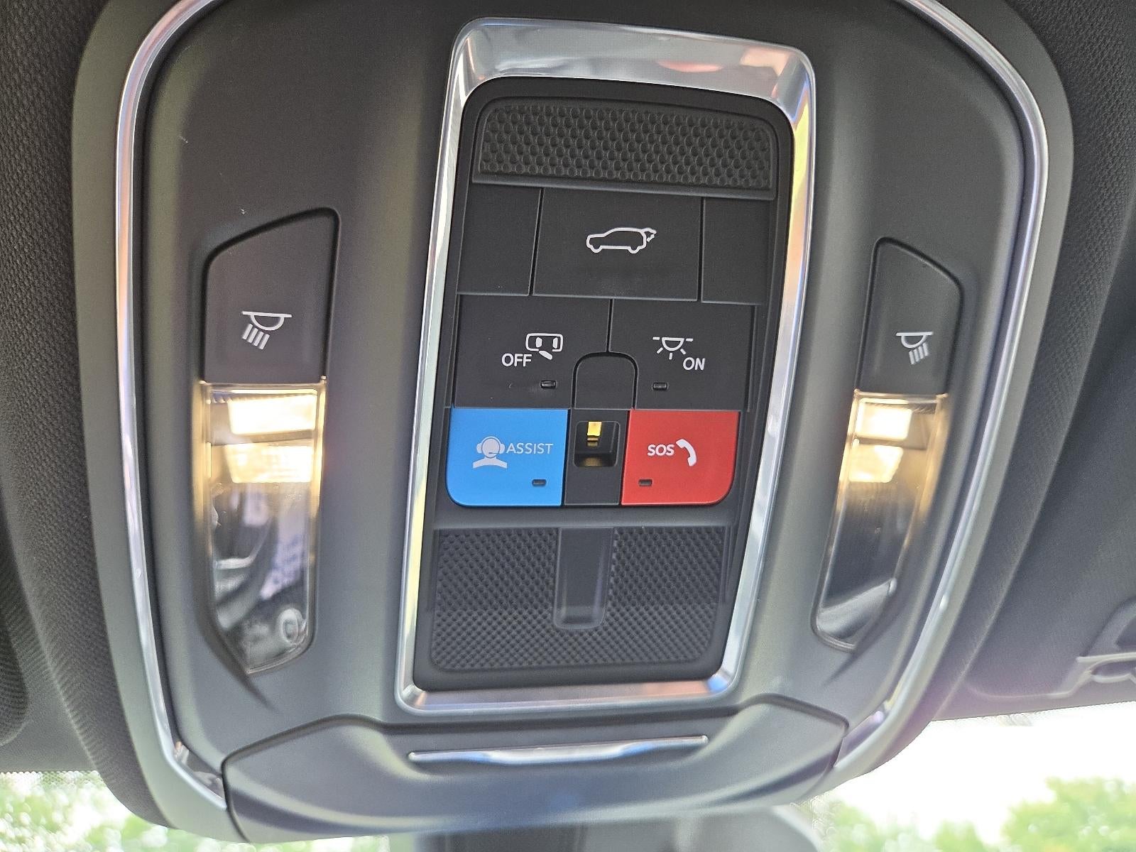 2023 Jeep Grand Cherokee L Altitude 4x4