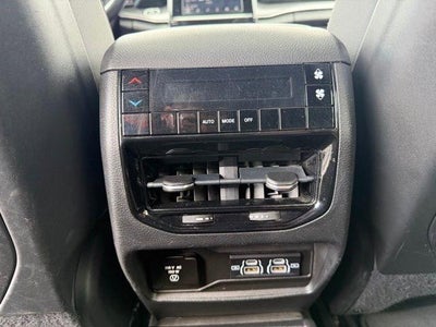 2022 Jeep Grand Cherokee L Altitude 4x4