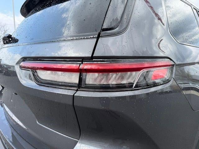 2022 Jeep Grand Cherokee L Altitude 4x4