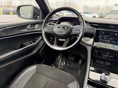 2022 Jeep Grand Cherokee L Altitude 4x4