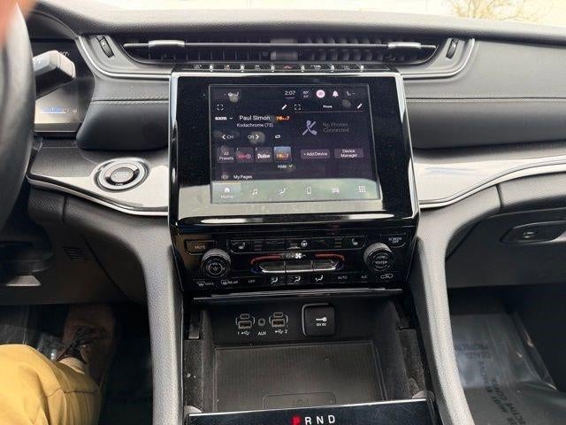 2022 Jeep Grand Cherokee L Altitude 4x4