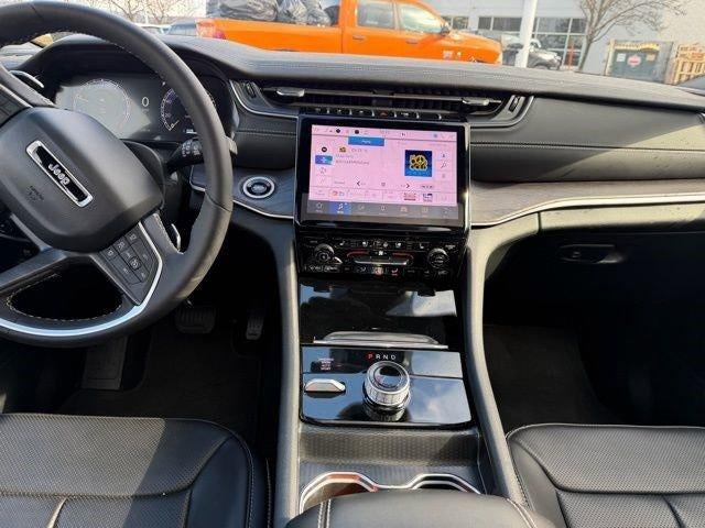 2025 Jeep Grand Cherokee L Limited 4x4