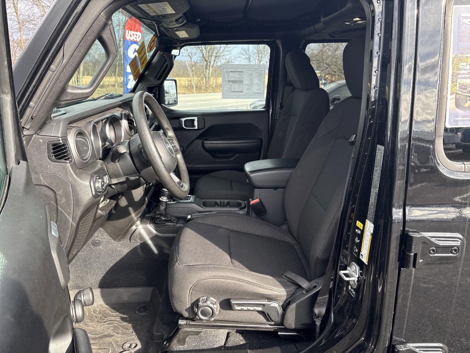 2023 Jeep Gladiator Willys Sport 4x4 *Ltd Avail*