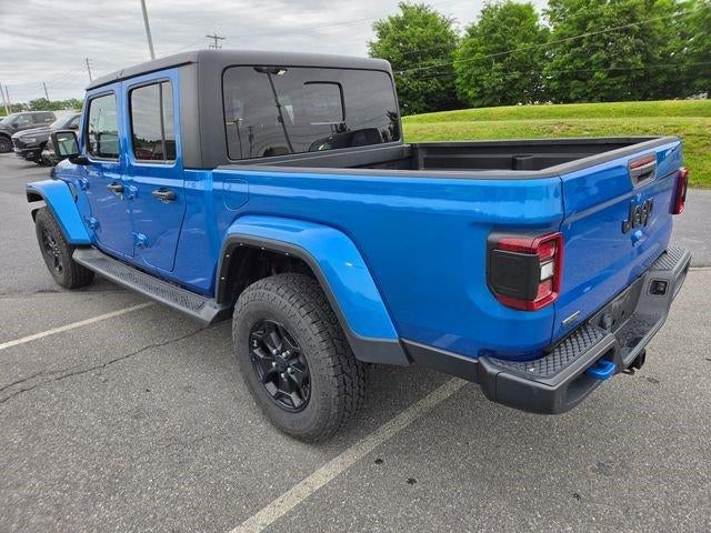 2021 Jeep Gladiator Willys 4x4