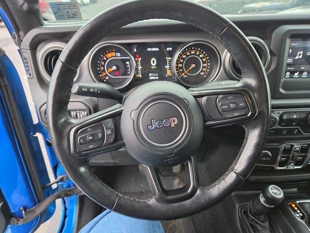 2021 Jeep Gladiator Willys 4x4