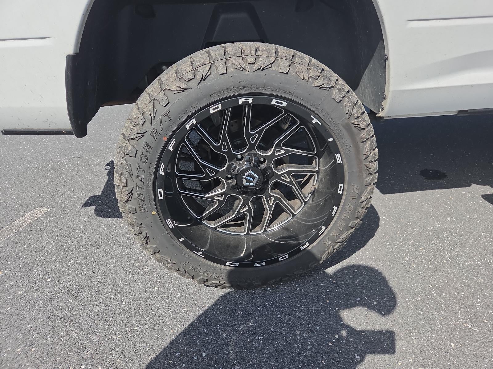 2018 RAM 1500 Big Horn 4x4 Quad Cab 6'4" Box